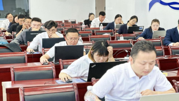 為貫徹落實習(xí)近平總書記關(guān)于工人階級和工會工作的重要論述精神，積極響應(yīng)“甘肅省百萬職工勞動和技能競賽”號召，深入推進(jìn)甘肅省總工會和甘肅建投工會關(guān)于“建功十四五·奮進(jìn)新征程”主題系列活動，近日，由甘肅建投